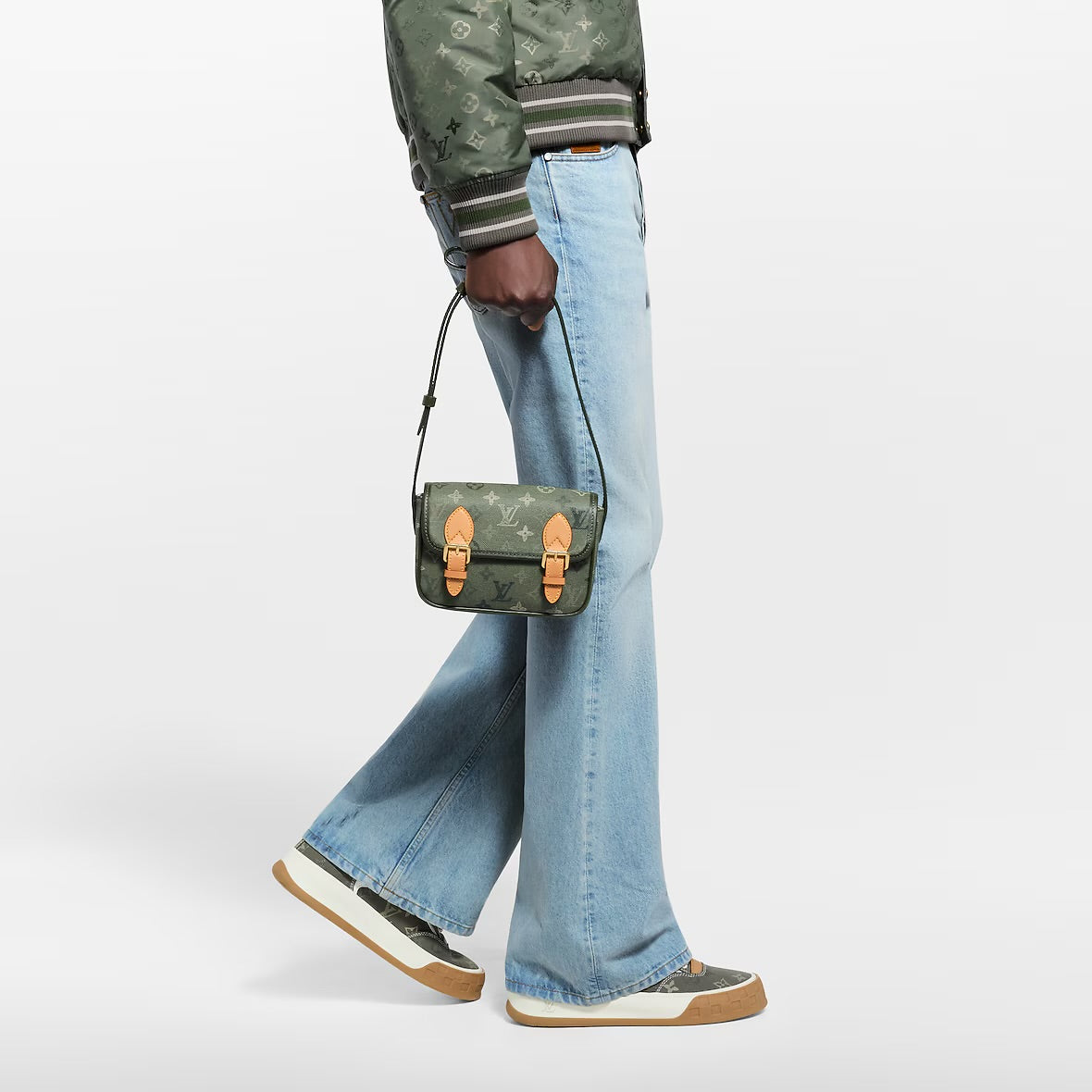 Louis Vuitton Satchel Wearable Wallet