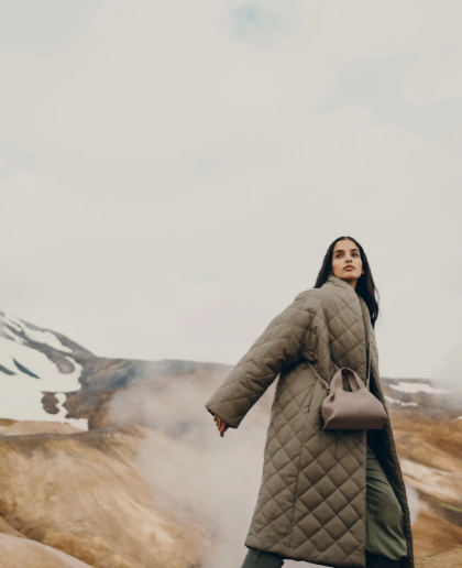 Numéro Neuf Mini Edition Textured Taupe