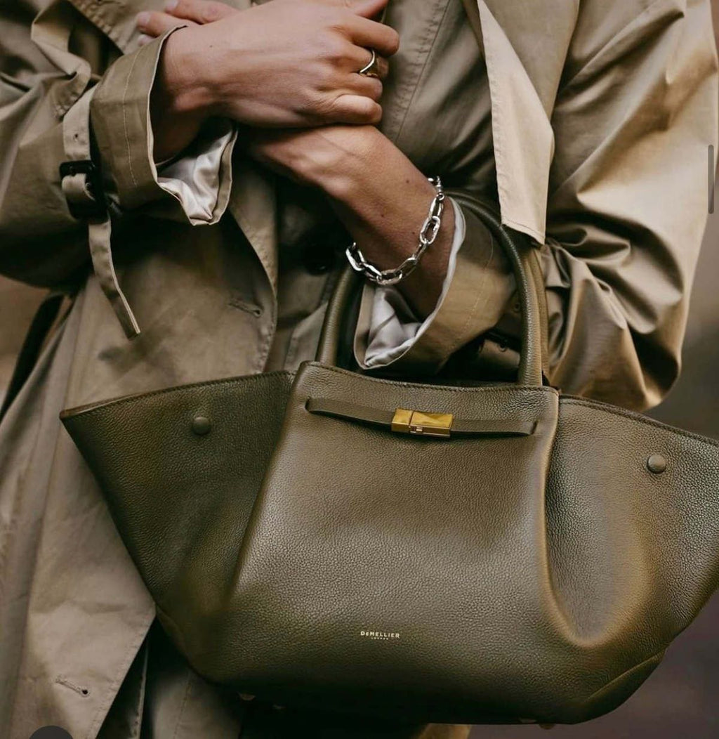 Demellier The Midi New York Grain Ecru Stitching